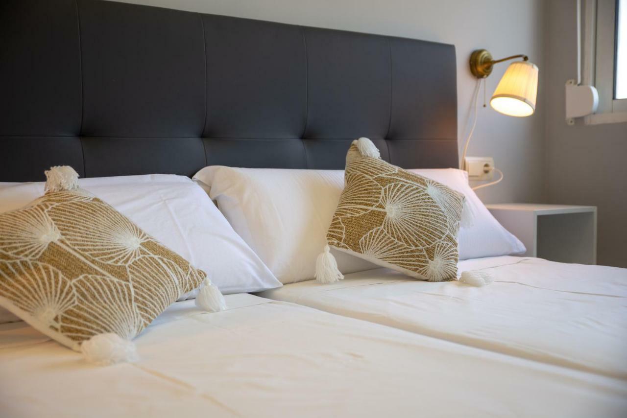 Ola Blanca Apartment 托雷莫利诺斯 外观 照片